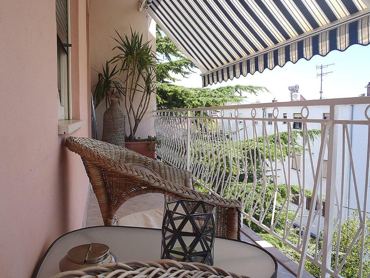 Apartment Dalmaticus Split Buitenkant foto