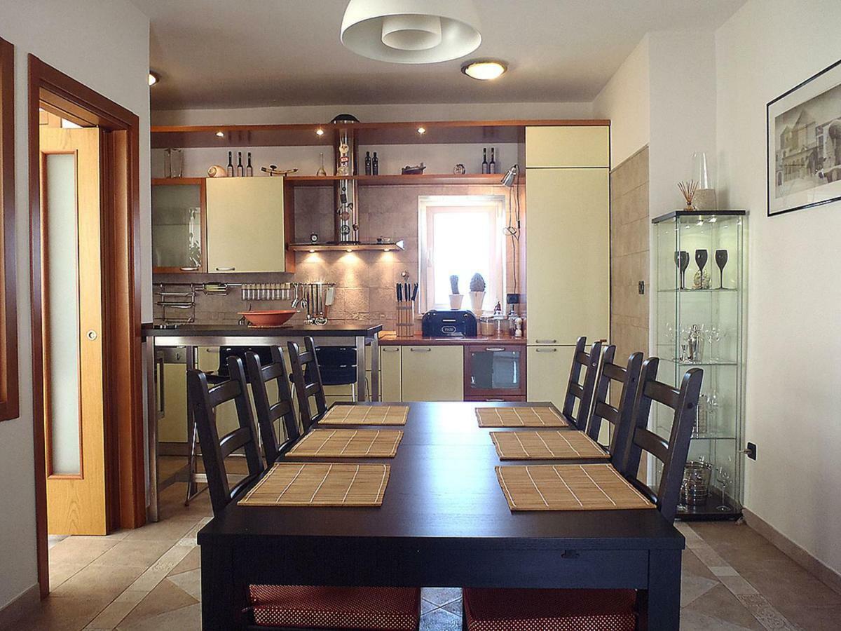 Apartment Dalmaticus Split Buitenkant foto