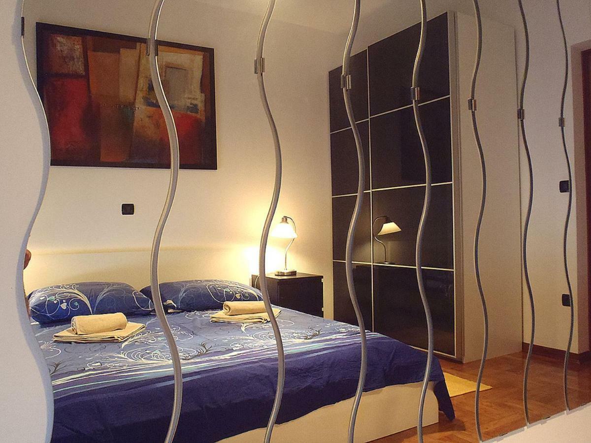 Apartment Dalmaticus Split Buitenkant foto
